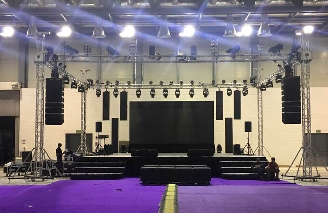 高品质廉价移动 DJ 桁架系统