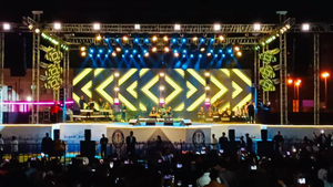 流行铝桁架带屋顶DJ台桁架活动舞台场景