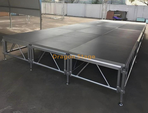 音乐会可调跑道/线性音乐会舞台舞台 16x4m 带 2 个楼梯