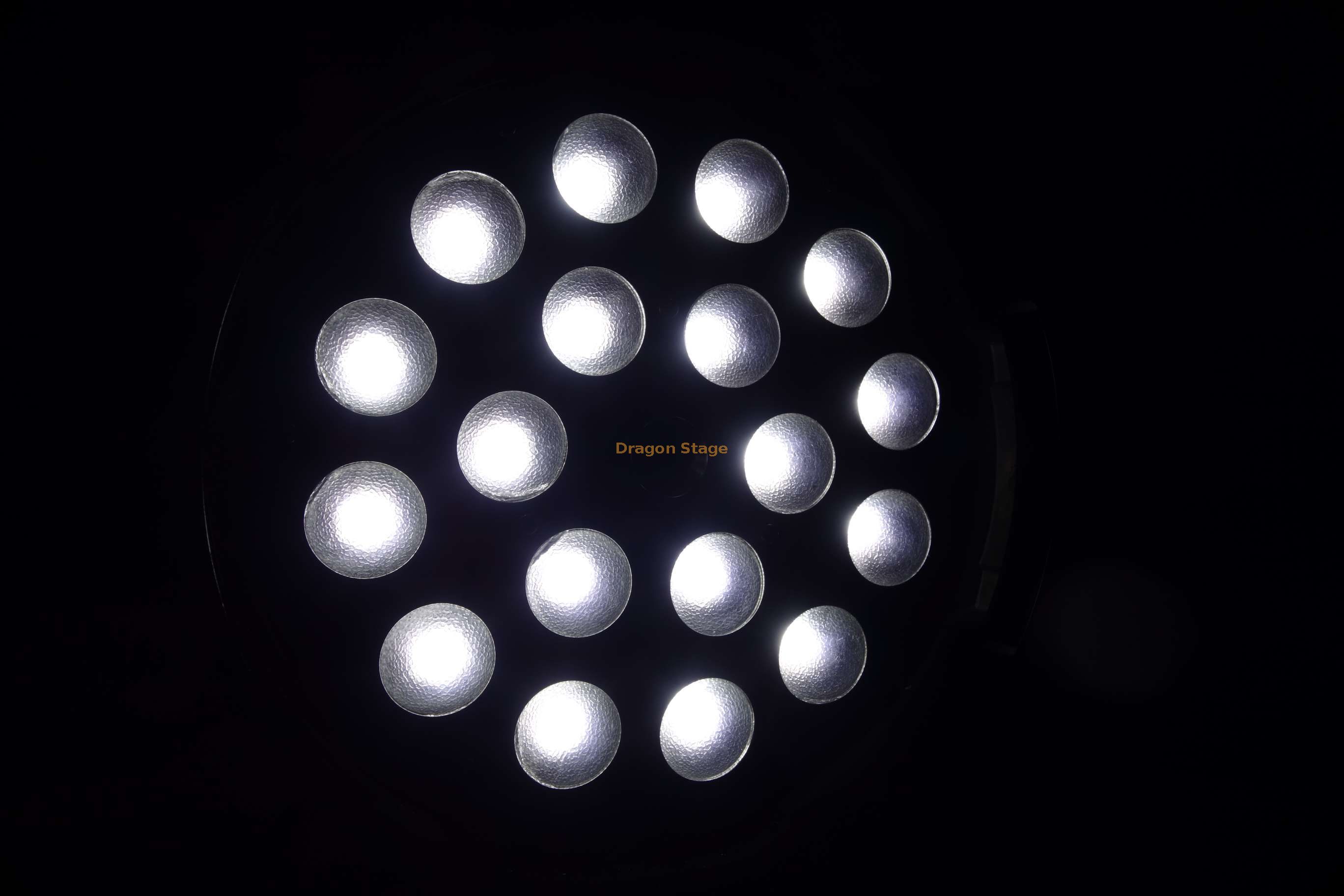 18pcs 5-in-1铸造铝聚焦par light（6）