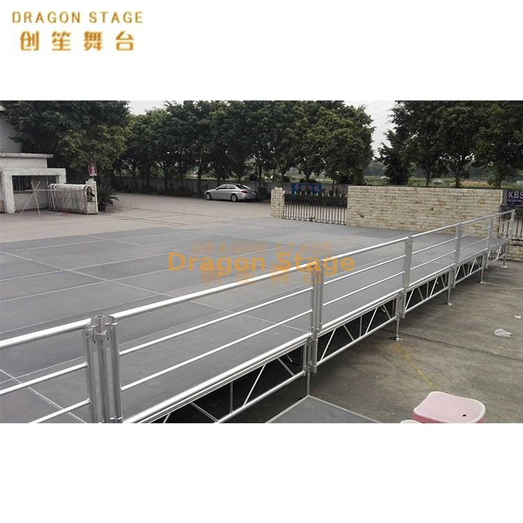 适用于活动和音乐会的便携式铝合金和胶合板舞台 16x9m