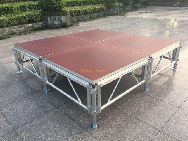 小型室外铝制便携式教堂舞台出售8x8ft 0.6-1m高2楼梯