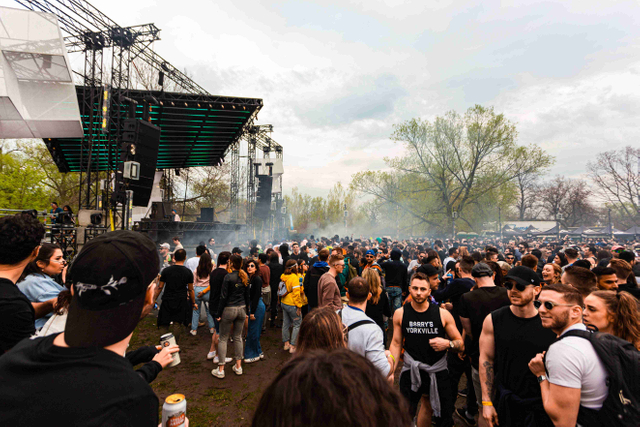 出售铝制插口箱桁架照明舞台桁架