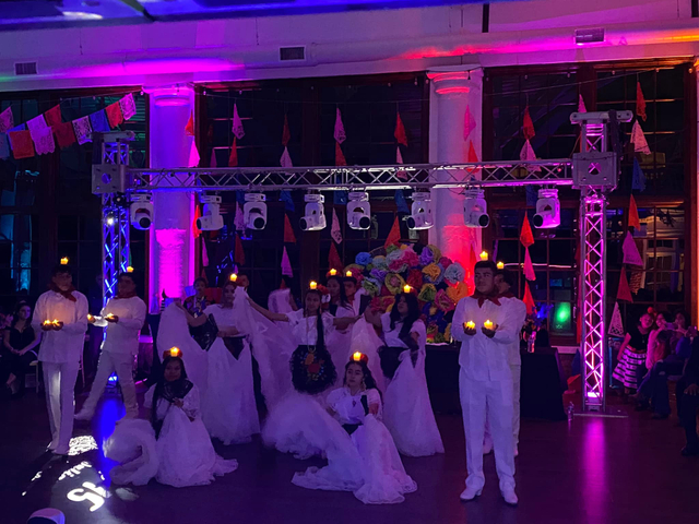 便宜的活动用铝制照明婚礼桁架