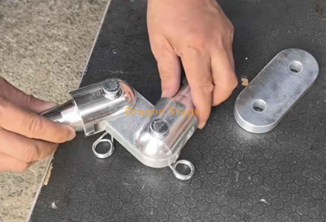 适用于遮阳篷和桁架结构的专业模块化铝制旋转接头
