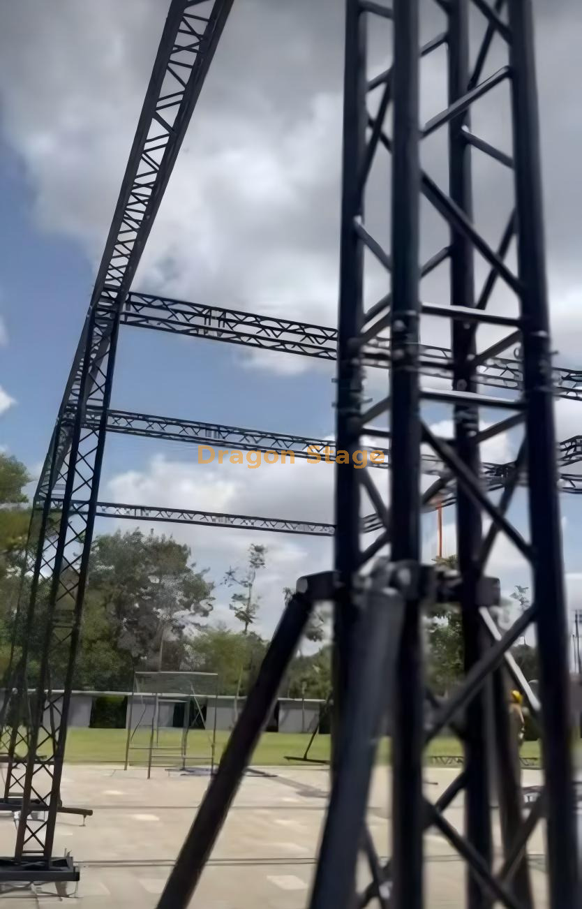 黑色模块化桁架 (1)