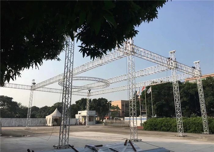 aluminum stage truss (1).jpg