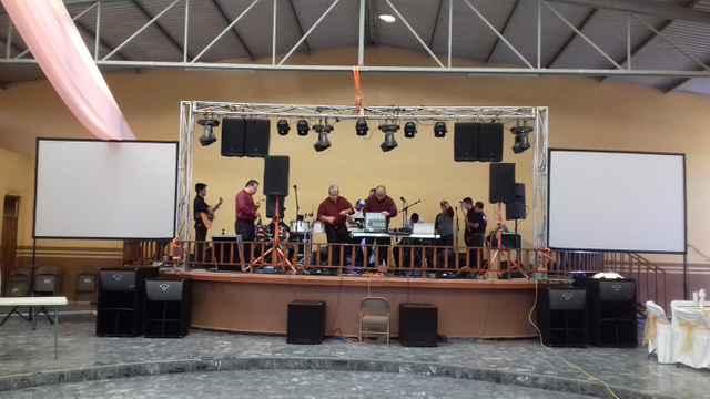 可调节微型舞台桁架零件