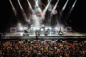 定制铝制 dj 灯光舞台桁架系统，带便携式舞台