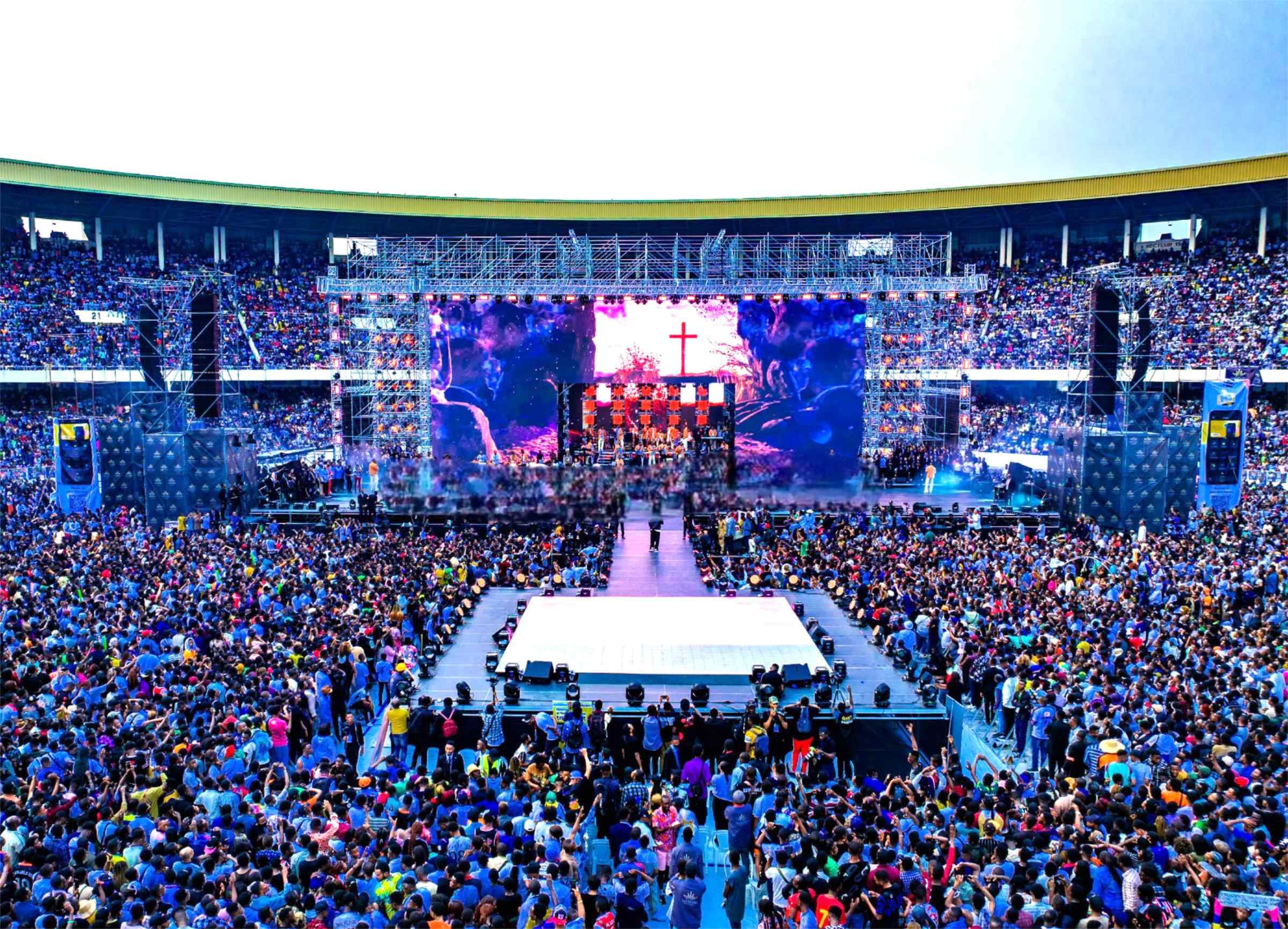 kinshasa concert stage.jpg