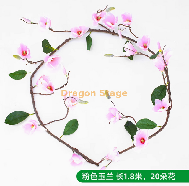 污水管，模拟树皮，绿色植物，粉红色木兰的装饰和障碍物（一）