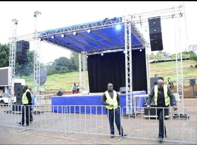 高品质热销黑色铝制活动舞台灯光桁架