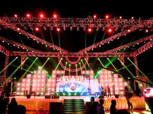 铝硬压铝舞台桁架 6061-T6 婚礼装饰材料