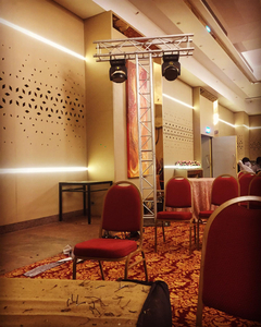 出厂价箱式桁架铝制照明塔桁架